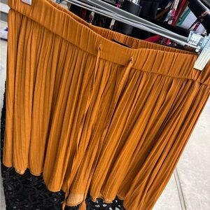 Zara Yellow Midi A-Line Shorts with Pleated Tie Front